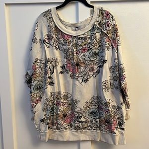 Free people sweatshirt with floral pattern. Size small.